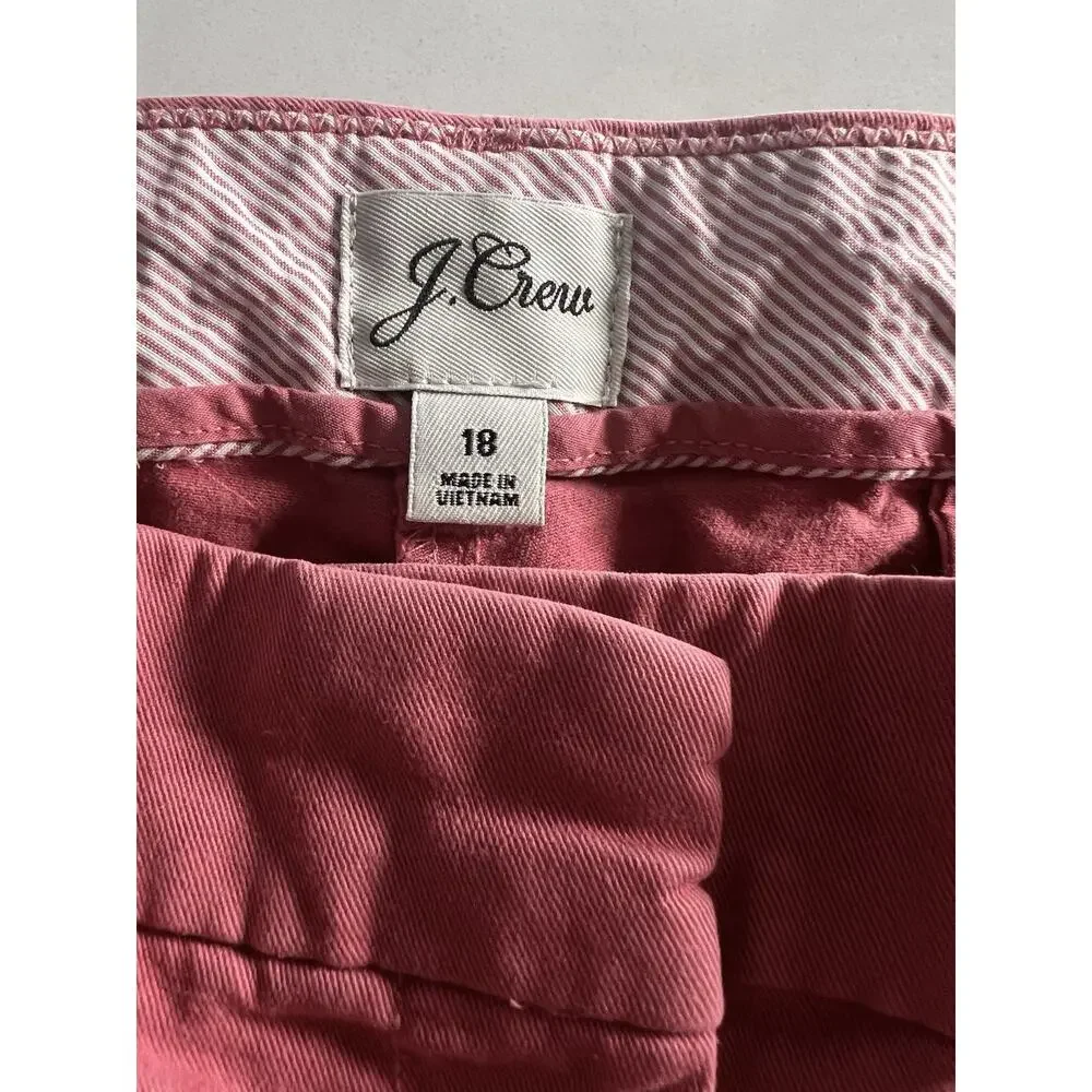 J Crew sz 18 Chino Shorts in Salmon - Women’s 5” Inseam Cotton w Stretch